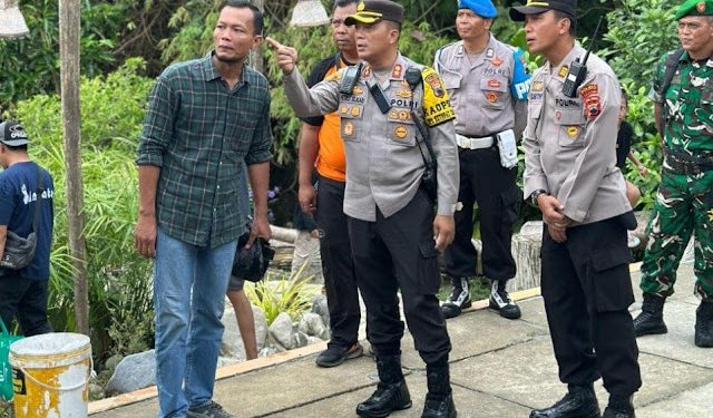 Pastikan Keamanan. Kapolres Sragen AKBP Petrus Parningotan Silalahi Turun Langsung ke Pantai Kun Gerit.