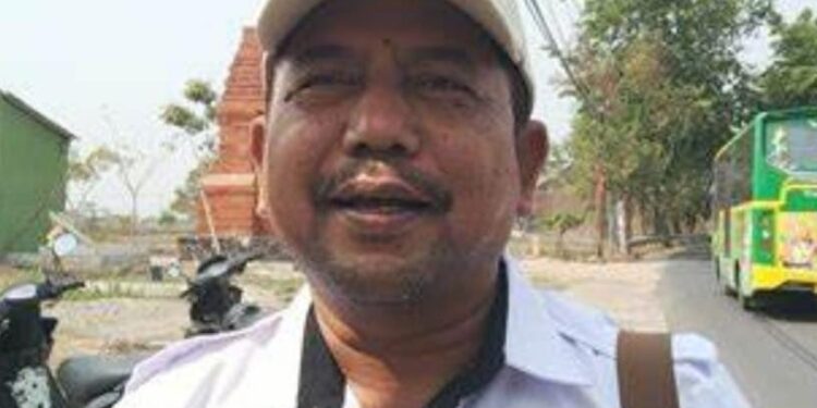 Proyek Drainase Diduga Dikorupsi, Kades Dapet Siswadi Tekan Media Lewat Chat