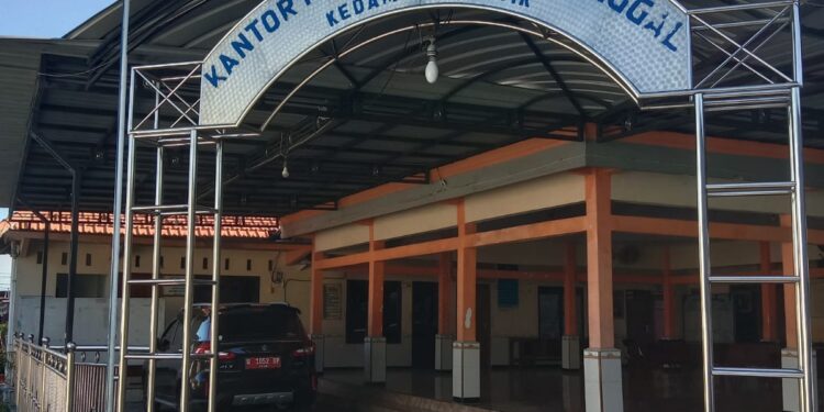 Menunggal Bangkit: Tradisi, Pemuda, dan Ketahanan Desa