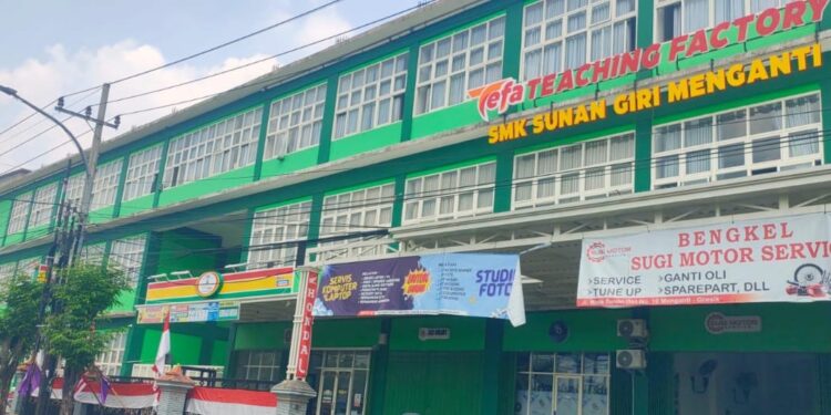 Yayasan Sunan Giri Didera Isu Penahanan Ijazah dan Penyelewengan Dana: Pihak Yayasan Bantah Tuduhan