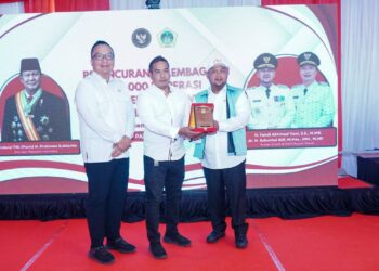 Kades Pandanan Sukses Pimpin Pembentukan Koperasi Merah Putih di Kecamatan Duduksampeyan