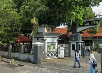 Bak Preman Pasar, Pihak SMAN 2 Kota Mojokerto Usir Wartawan Saat Hendak Dikonfirmasi